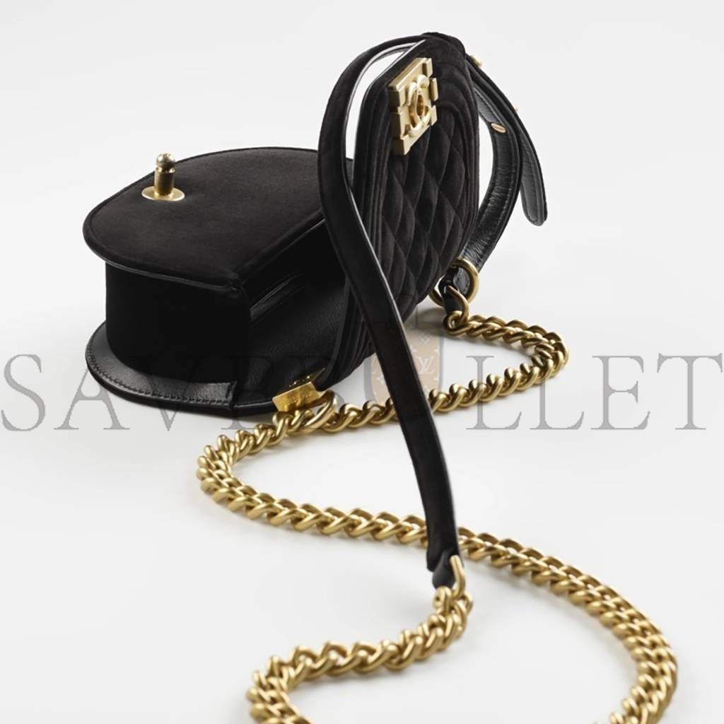 CHANEL VANITY WITH CHAIN AP2937 B08845 94305 (19.2*12.3*3.5cm) CHANEL VANITY WITH CHAIN AP2937 B08845 94305 (19.2*12.3*3.5cm)